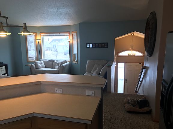4th image of 762 16th Avenue Ct W