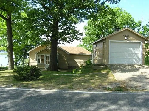 328 W Hickory Rd photo 1