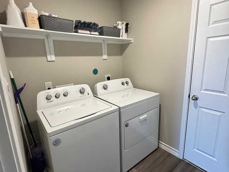133 Antigua Dr — Photo 17