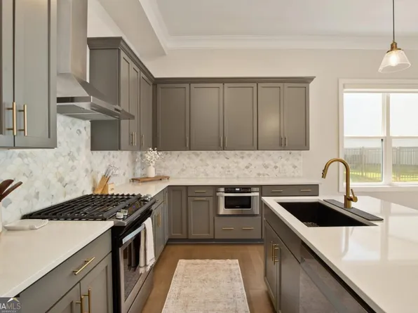 679 Stickley Oak Way, Woodstock, GA 30189