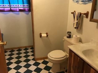 36007 S Chestnut St, Lone Rock, WI 53556