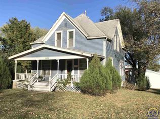 609 Frazier St, Valley Falls, KS 66088