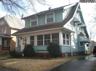 4512 Bridgeview Ave, Newburgh Heights, OH 44105