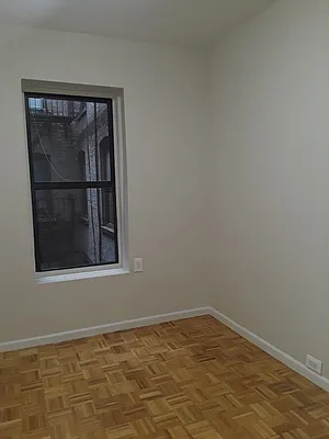Rented by New York Residence | media 43