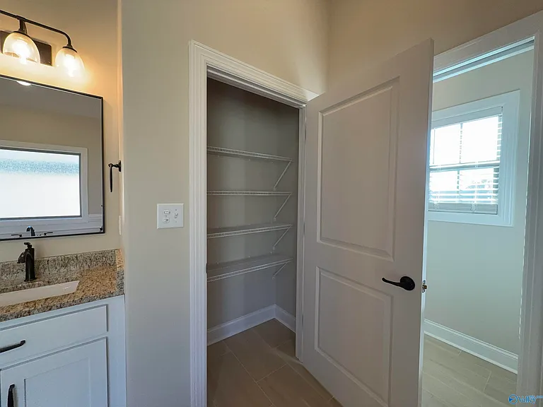 26430 Birkshire Ln — Photo 22