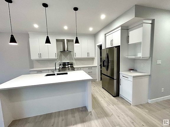 5th image of 1561 Esaiw Pl