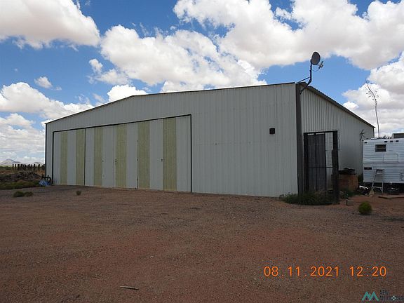 2nd image of 2050 Clabber Top Rd SW