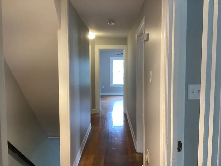 15 Summit St — Photo 2