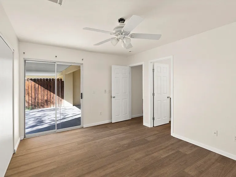 66915 Vista Pl #A — Photo 4