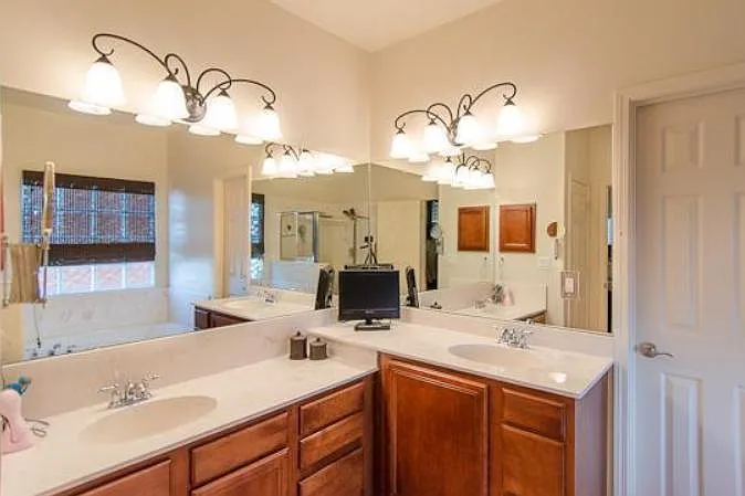 3348 Lockerbie Dr SE — Photo 20
