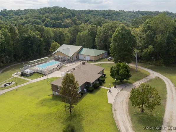 5492 Black Elk Ln, Stover, MO 65078