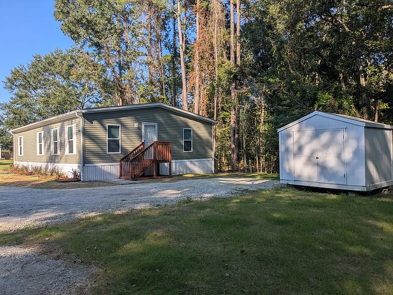 1118F Old Tar Landing Rd — Photo 1