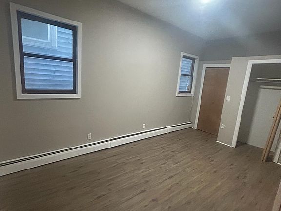 5th image of 1619 5th St #1