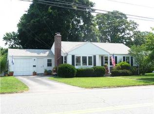 256 Garden City Dr, Cranston, RI 02920