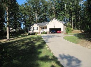 3009 Saratoga Dr, Dalton, GA 30721