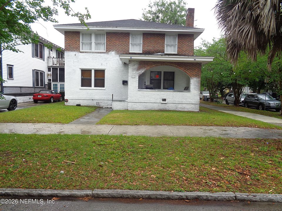 1st image of 152 W 10TH Street