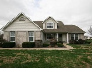 425 Kelsey Ann Ct, Wentzville, MO 63385