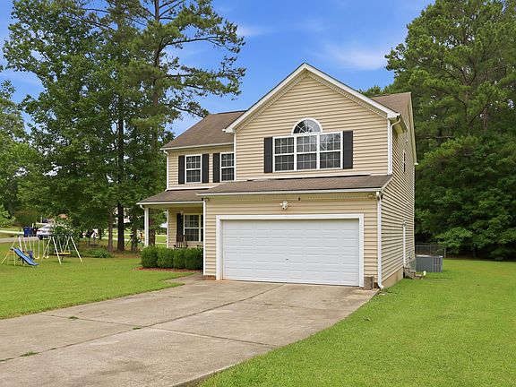 4th image of 501 Wade Dr