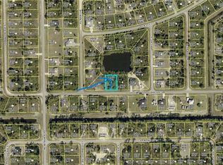 927 Lakeside Dr, Lehigh Acres, FL 33974