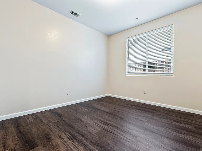 6441 W Santa Ana Ave — Photo 16