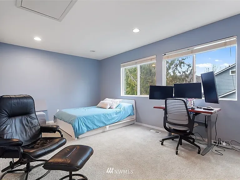 7118 Autumn Ave SE — Photo 20