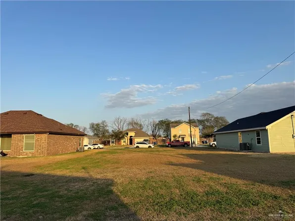 417 Dyanez St, Mercedes, TX 78570