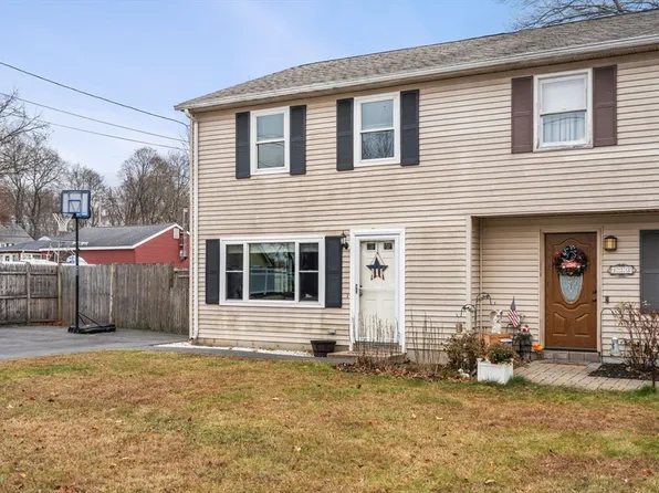 125 Saint Andre Dr, Uxbridge, MA 01569