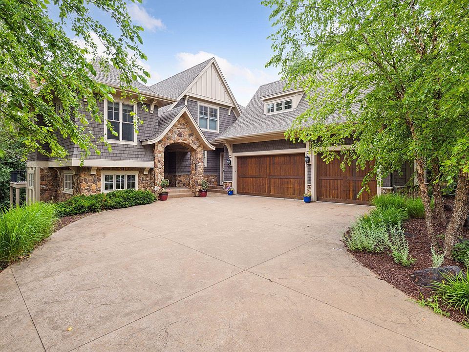 1st image of 6356 Bellevue Ln