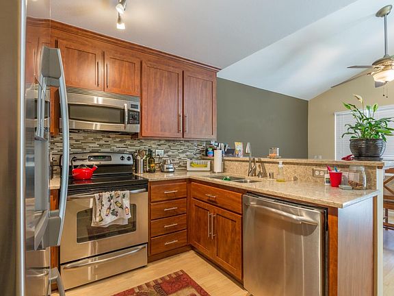 4th image of 4750 Clear River Ct