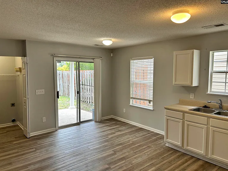 415 Dahoon Dr — Photo 13