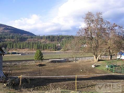 Grounds & River View