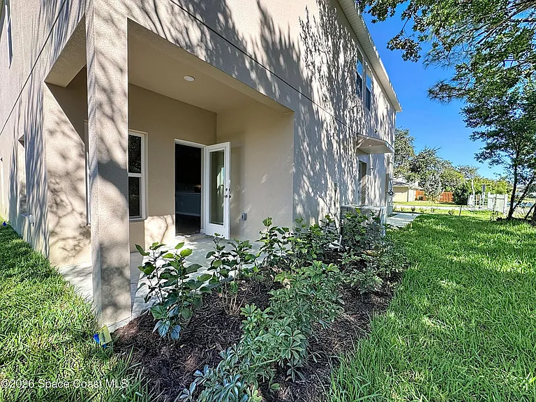 498 L M Davey Ln — Photo 21