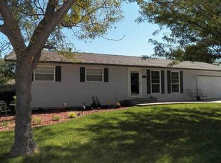 920 N Wilson St, Ulysses, KS 67880