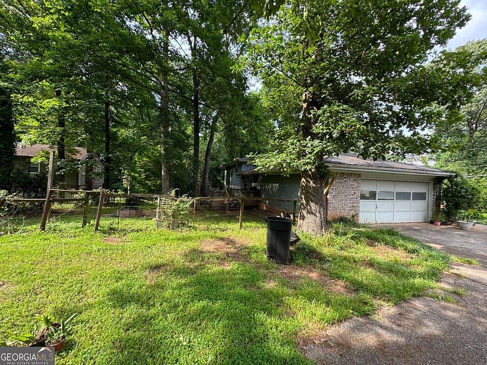 1st image of 612 Mincey Woods Ct