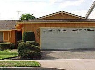 1322 E Kramer Dr, Carson, CA 90746