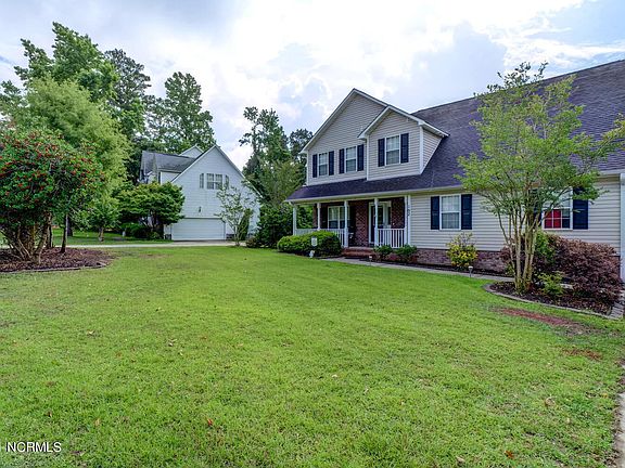 2nd image of 102 Aldersgate Dr