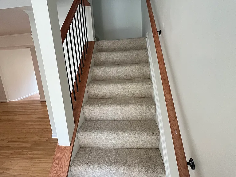 7724 Chatfield Ln — Photo 18