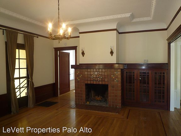 2nd image of 948 Cowper St