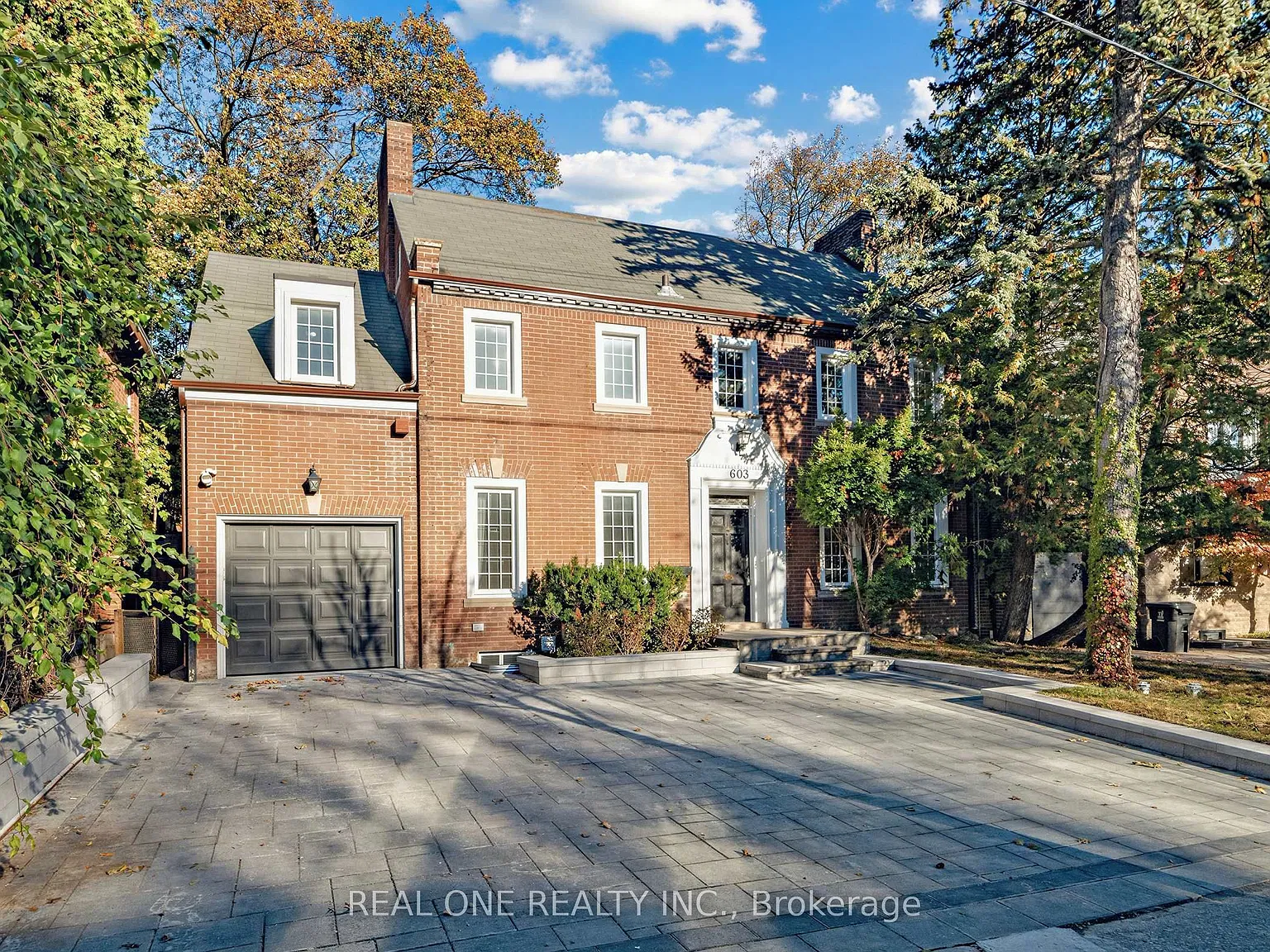 5 bed, $7,900 — Photo 1