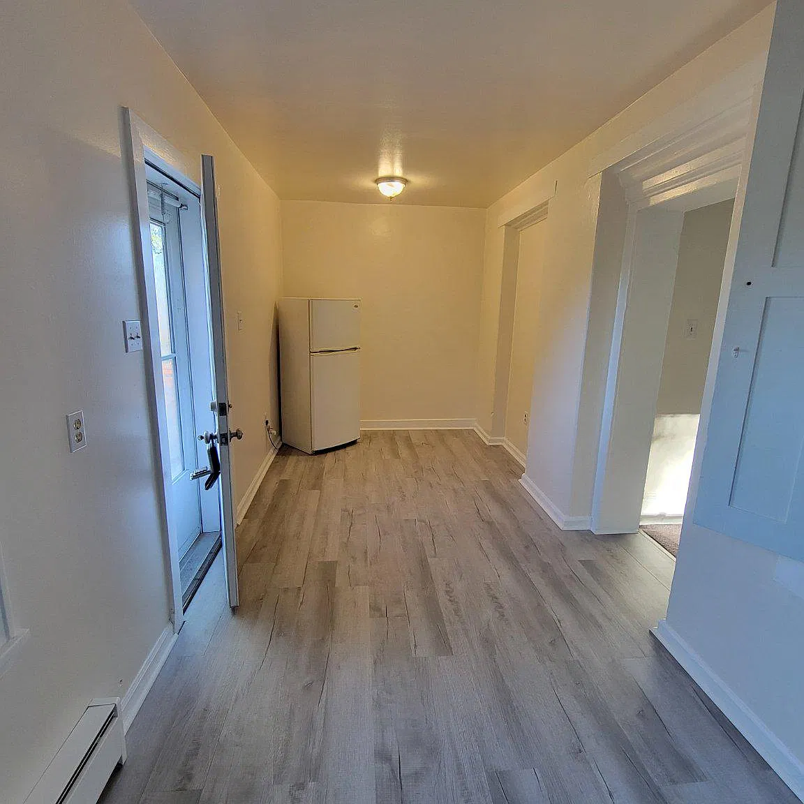 1 bed, 1.0 bath, 704 sqft, $1,400 — Photo 4