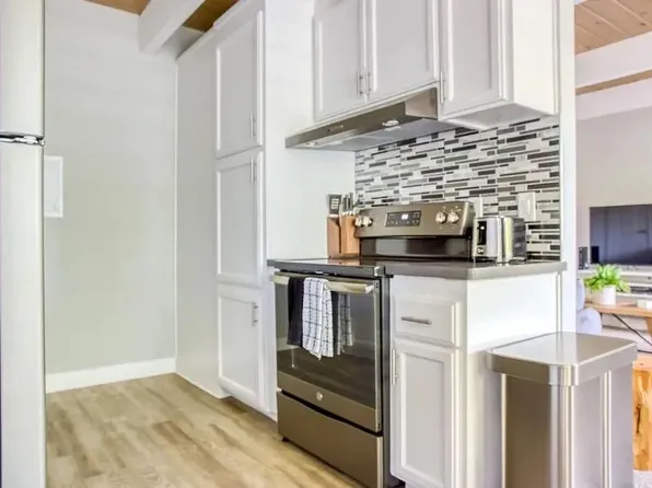 Wellsbury Apartment Homes