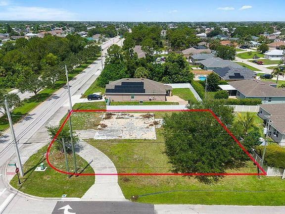 4th image of 221 SW BECKER ROAD LOT 27