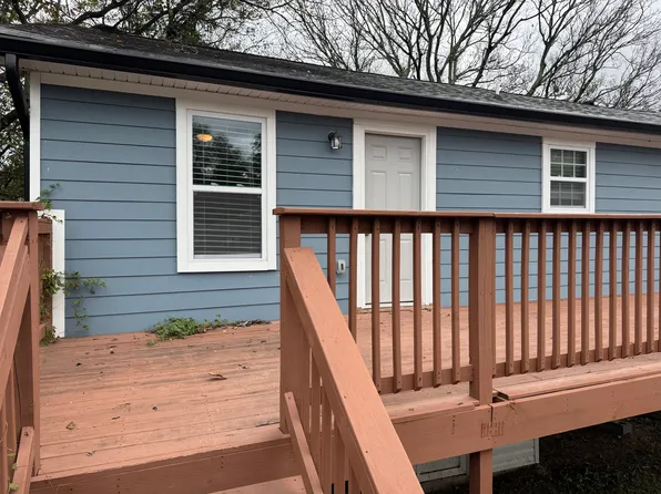 702 Snow St #102, Chattanooga, TN 37405