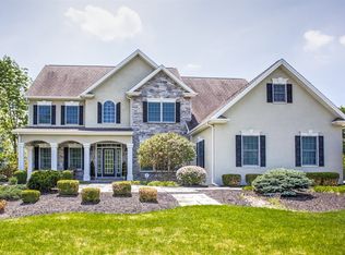 2312 Forest Hills Dr, Harrisburg, PA 17112