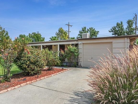 2nd image of 601 Hardy Dr