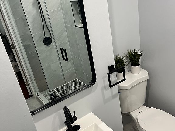 4th image of 1120 NW 17th Ave #1