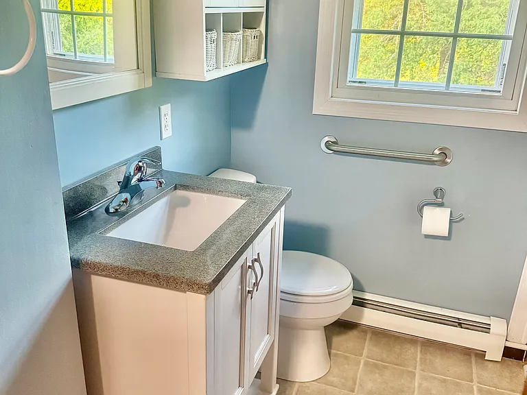 121 Brady Ave #B — Photo 11