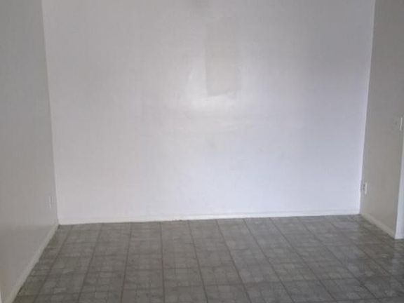 2nd image of 2505 Harrison Ave APT 10