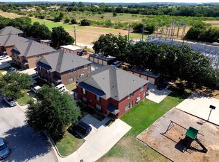 304 Kourtney Ct, Weatherford, TX 76086