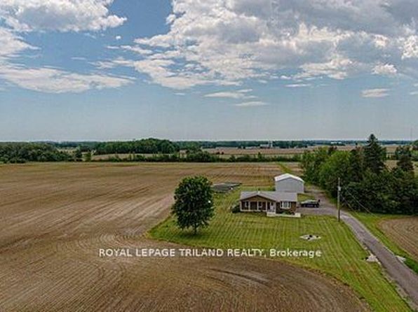 1281 Scotland Dr, London, ON N6N 1L1